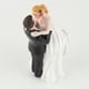 thumbnail image 4 of Naiovety Novia y novio pareja besándose pastel de bodas Topper muñeca compromiso aniversario tortas vívidas figurita ornamento fiestas Kits de decoración para fiestas Naiovety JJ7992-00B, 4 of 6
