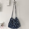 thumbnail image 4 of Bolso de Malla con Lazo Likrtyny para Niñas moderno de mezclilla Azul oscuro, 4 of 9