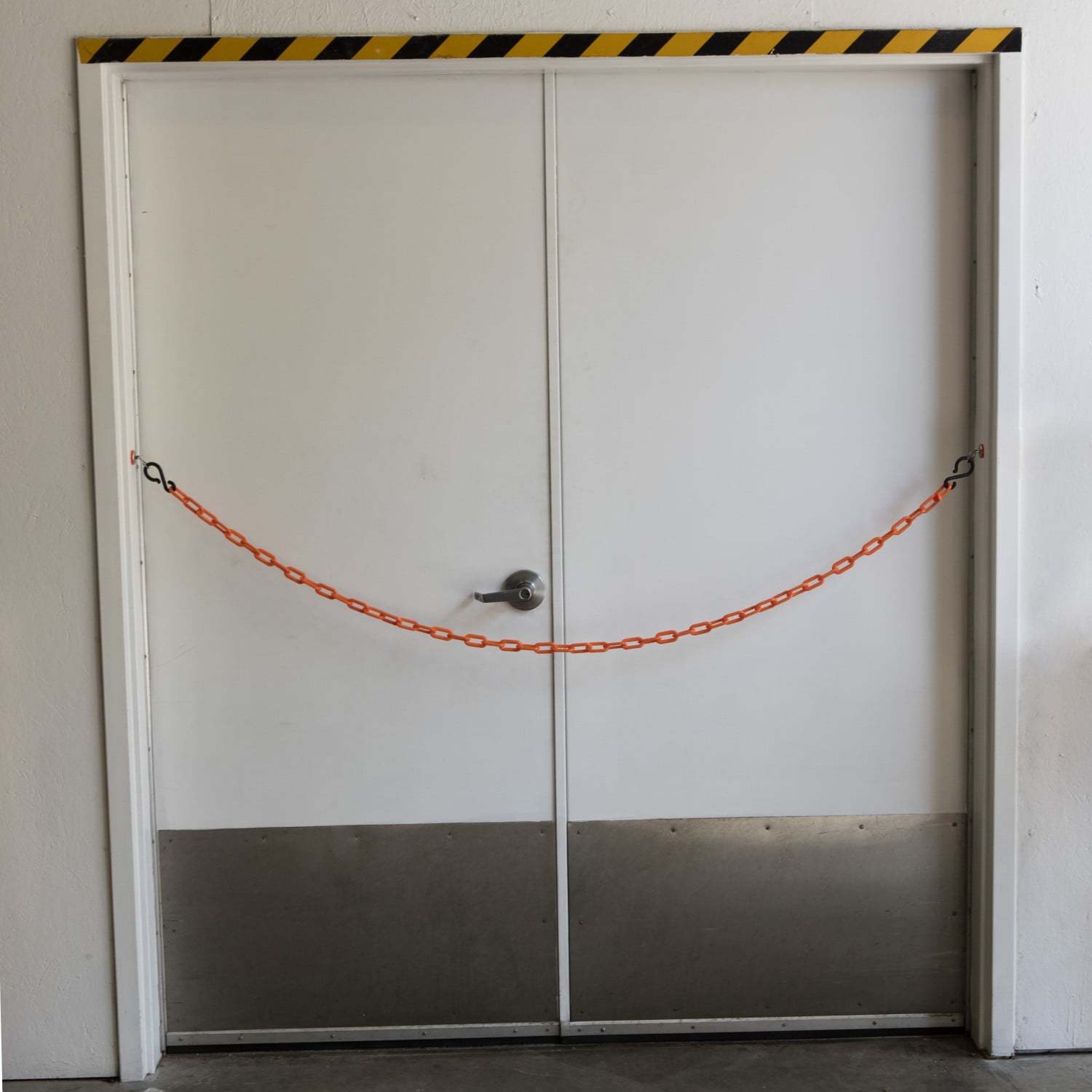 Loading Dock Kit with Magnet Carabiners & Chain