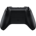 thumbnail image 3 of Control XBOX ONE MICROSOFT Inalambrico + Cable USB-C 1V8-000016, 3 of 5
