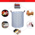 thumbnail image 4 of Grand Panier à Linge Pliable de 19,7 Po, Rangement Rond en Toile Imperméable pour Ranger les Vêtements et les Jouets (Géométrie Noire), 4 of 6