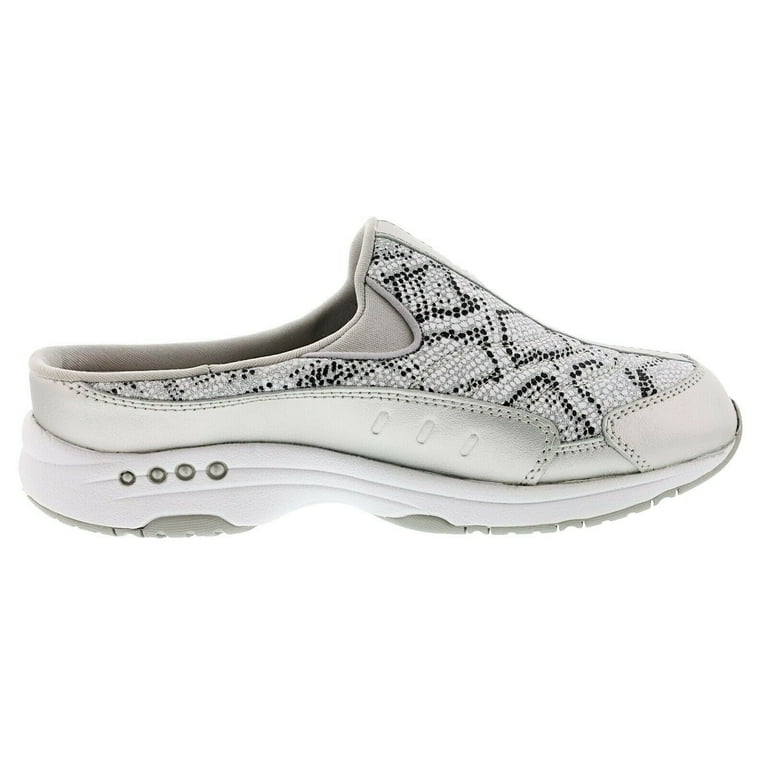 Easy Spirit Women s Traveltime Wide Width Classic Mule Clogs