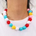 thumbnail image 4 of Collier Ras-du-Cou à Perles Épaisses en Résine Coloré Rose Marine Jaune Collier Statement Perlé pour Hommes Femmes, 4 of 5