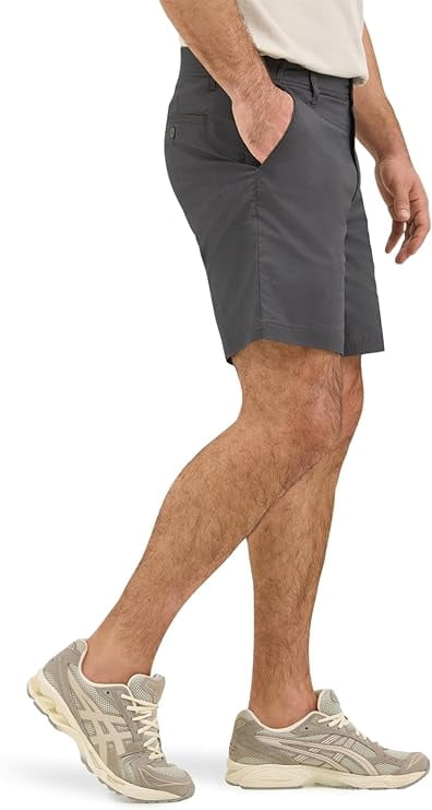Lee Men's Extreme Motion Flat Front 7" Short (29-42)