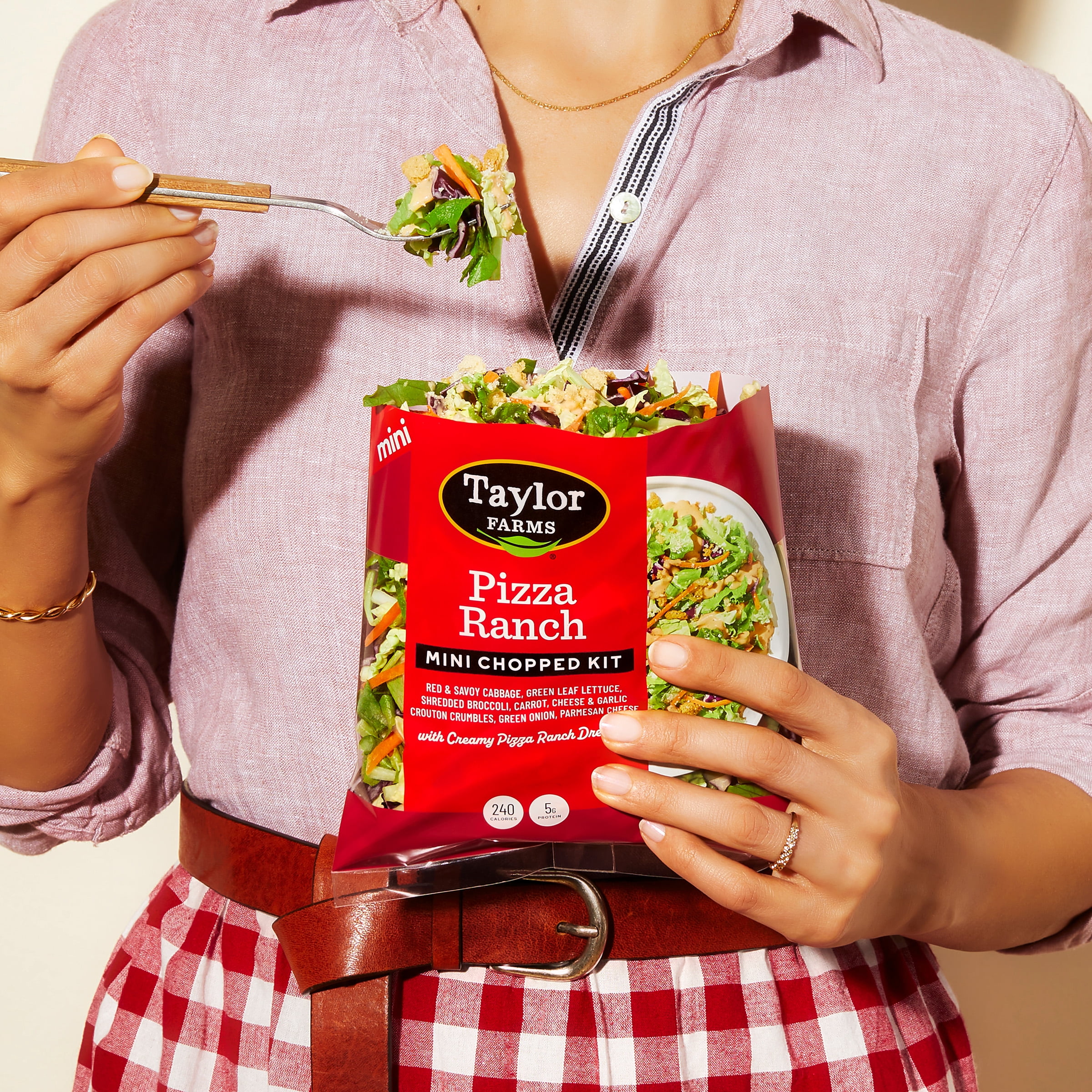 Taylor Farms Pizza Ranch Mini Salad Kit, 4.67 oz Bag, Fresh