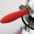 thumbnail image 3 of Lodge Red Hot Holder Heat Protecting Silicone Cast Iron Skillets with Keyhole Handle, 3 of 5