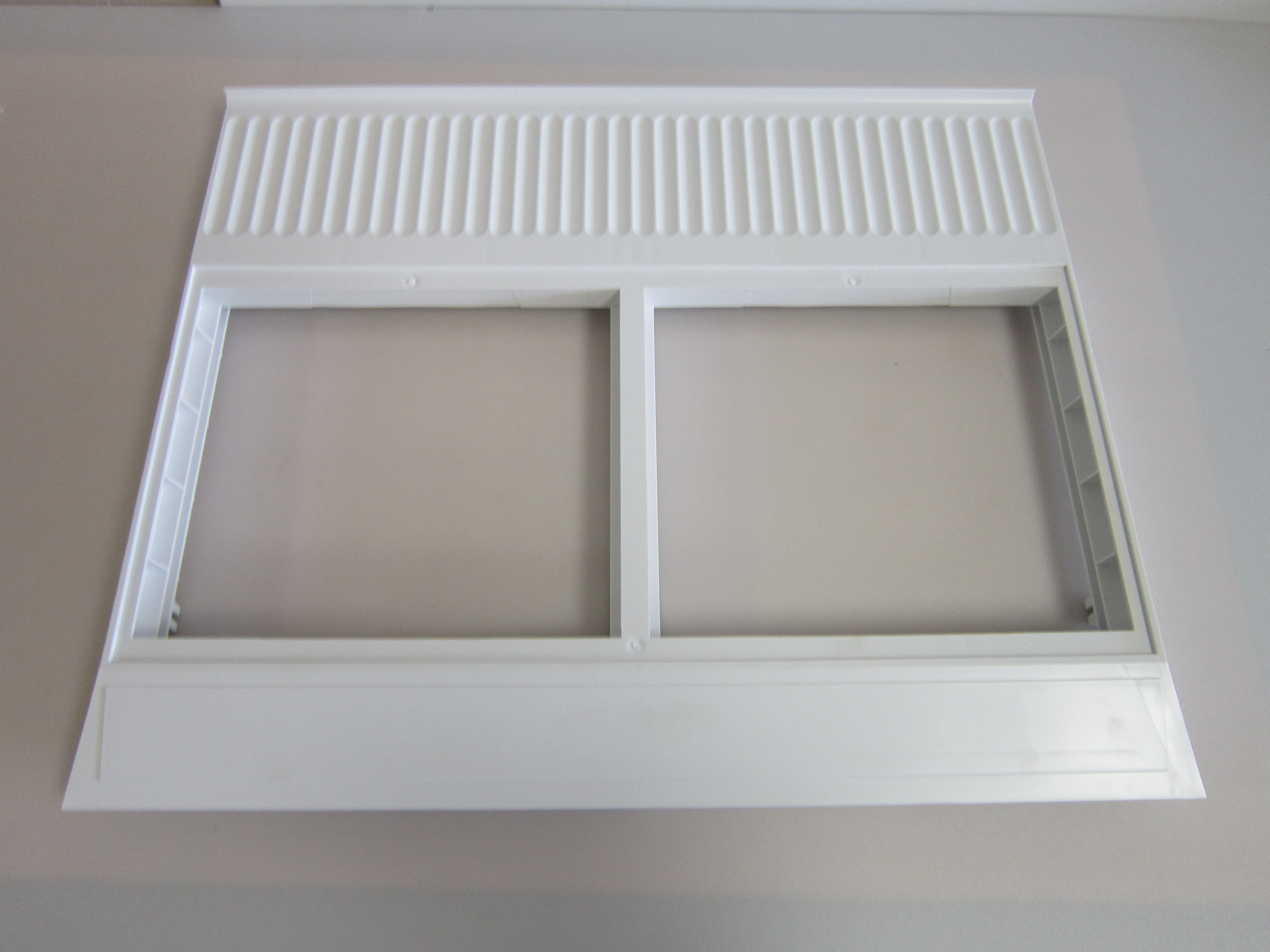 Whirlpool WRT104TFDW01 Refrigerator Crisper Drawer Cover WP2192250