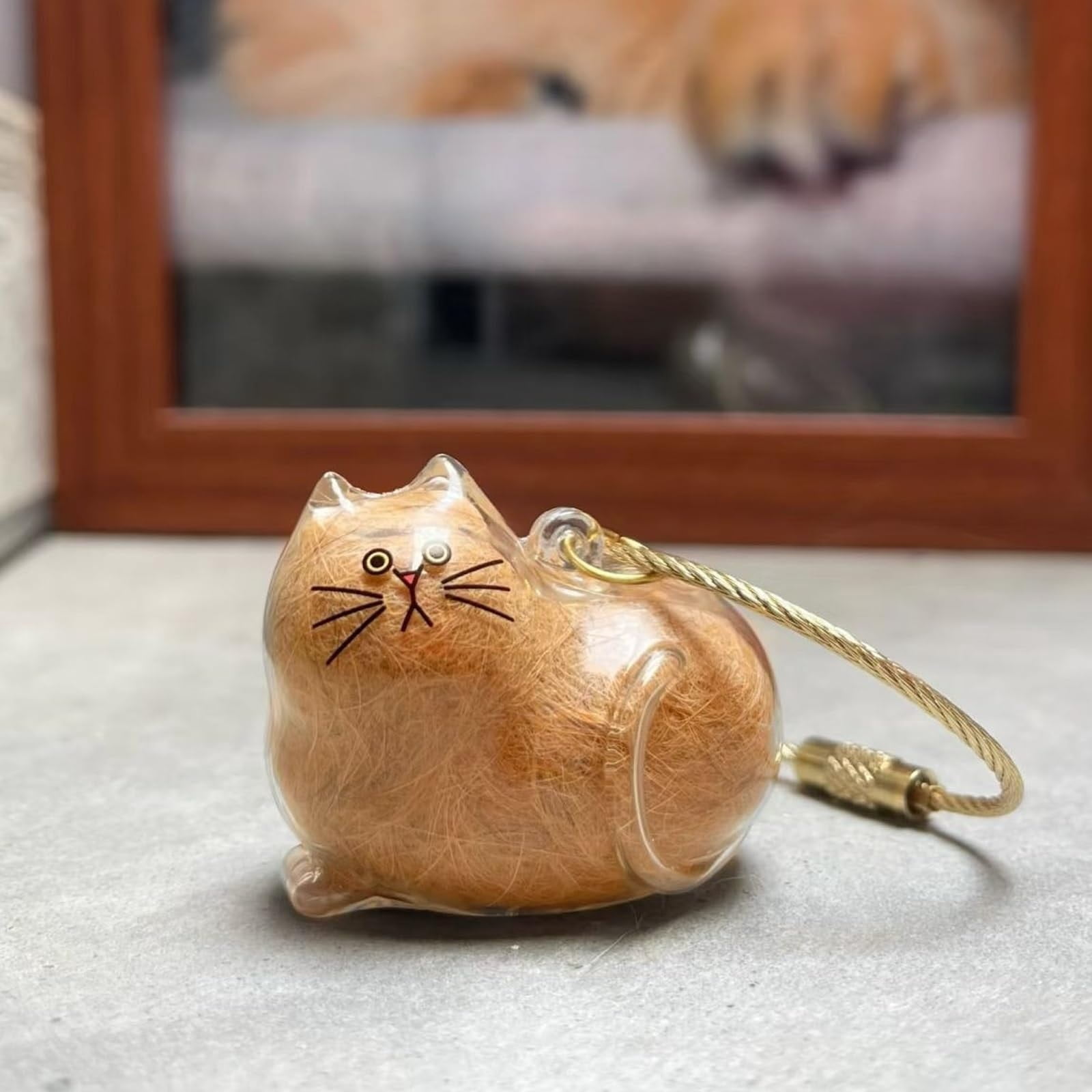 Cat Hair Keepsake Capsule Keychain, Pet Memorial Bottle for Collecting and Storing Cat Hair, Portable Hair Storage Jar for Cat Lovers and Pet Loss Remembrance Gifts