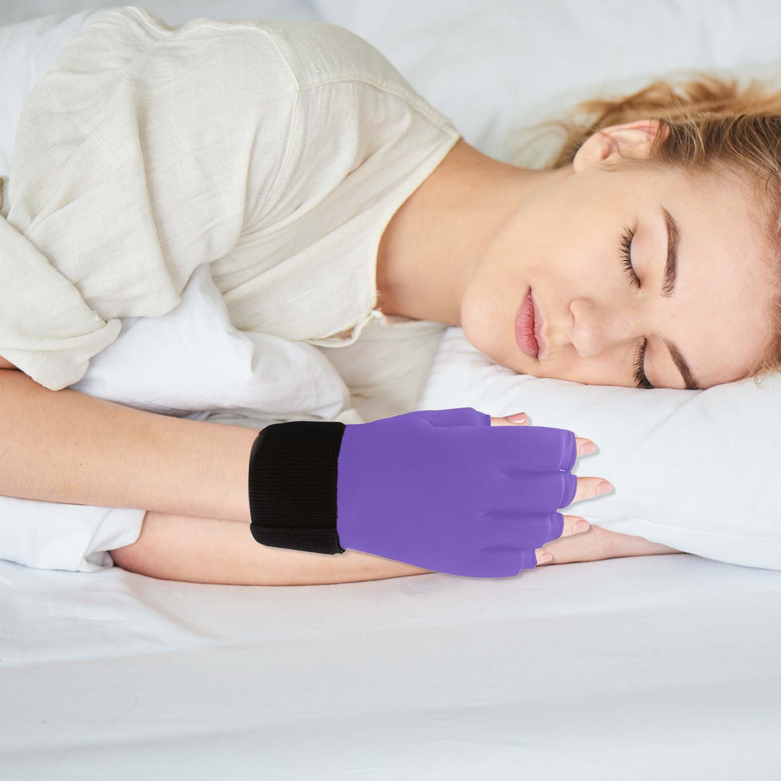Sioweci Wrist Ice Pack Wrap for Carpal Tunnel Relief Hand Ice Pack Glove Cold Therapy Gel Cold Pack for Hand Arthritis Tendonitis Swelling Surgery Recovery Purple