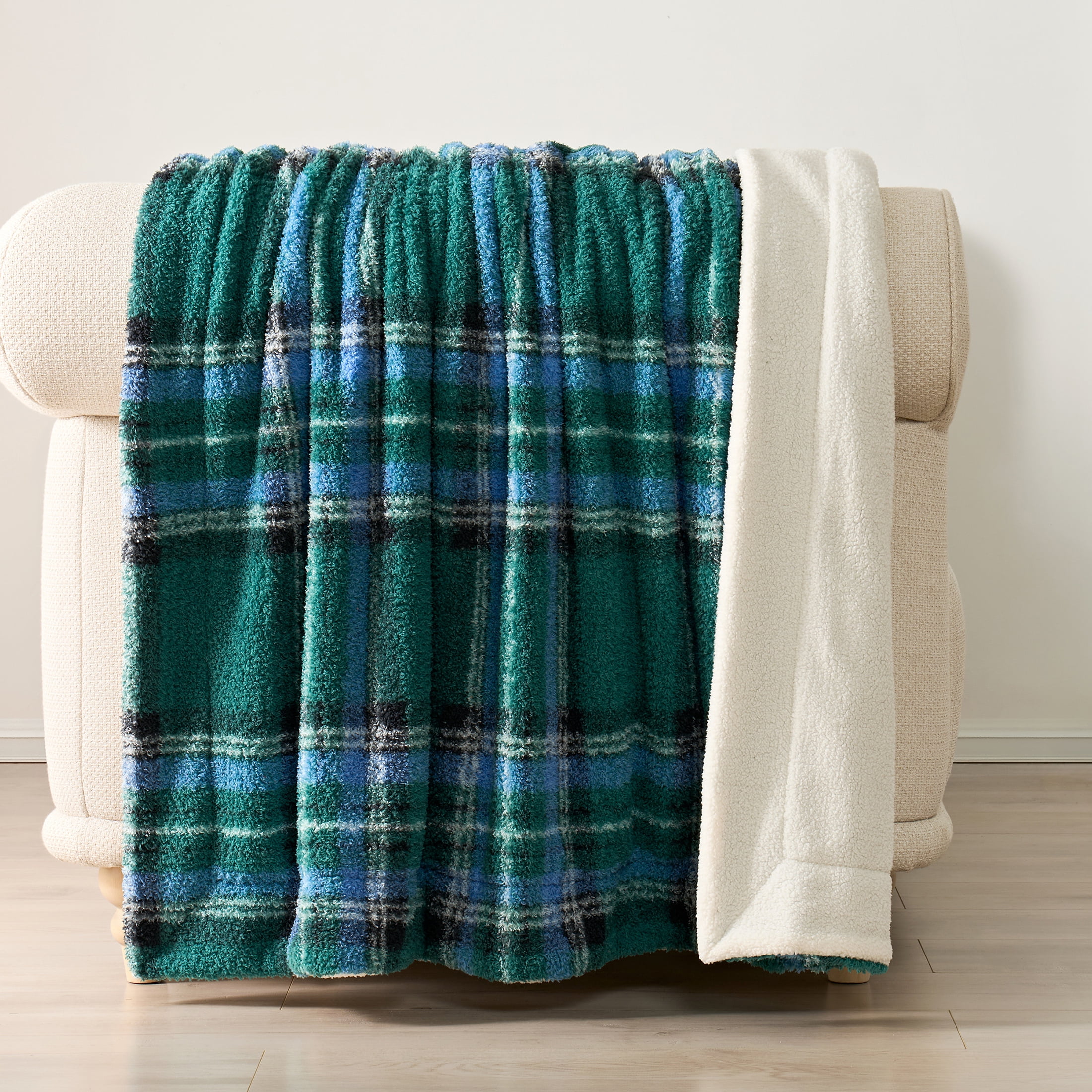 Evergrace Cozy Christmas Throw Green Check 50"x72"