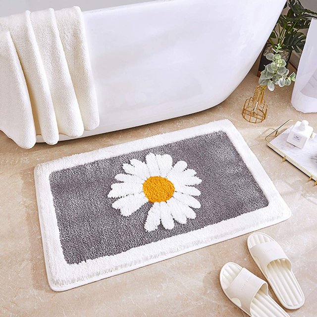 Luxury Plush Comfortable Carpet For Bath Room,Beautiful Daisy Design,Perfect Decoration Small Plush Non Slip Carpet,Machine Washable,Thick Super Soft Best Absorbent Bathroom Mat Rugs