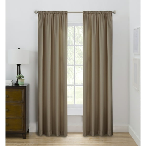 draft excluding door curtain