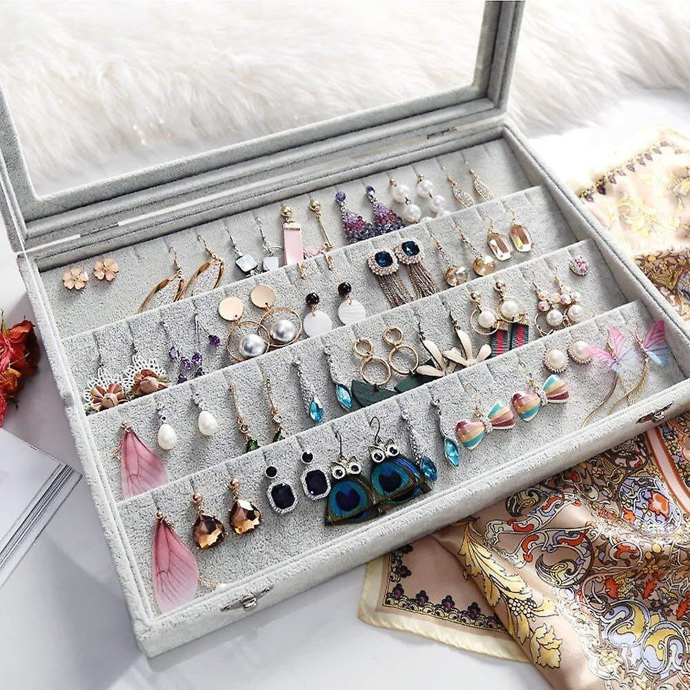 Coffret de 16 paires de boucles d'oreilles Aaralyn Avon