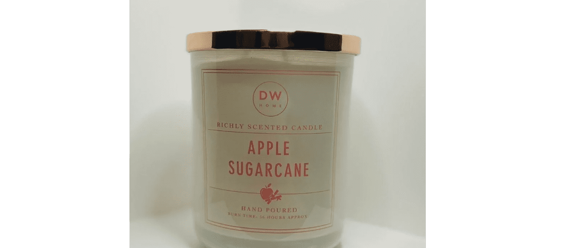 DW Home Apple Sugar Cane Candle