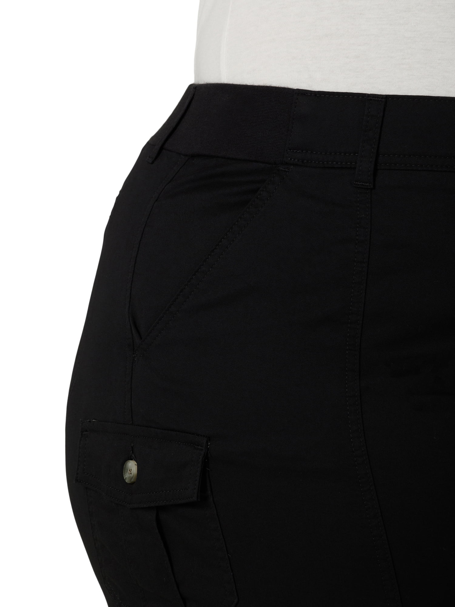 Lee Women's Plus Size Flex-to-Go Cargo Short