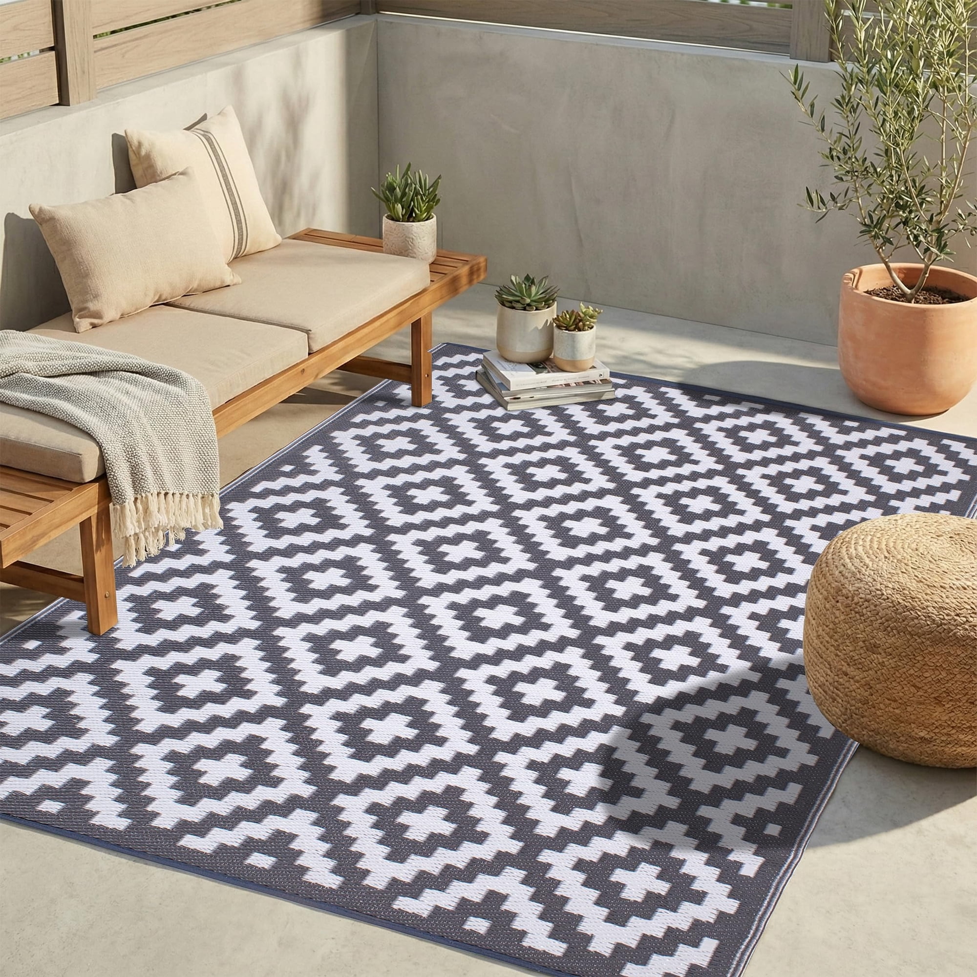 FH Home Outdoor Rug - Waterproof, Fade Resistant, Crease-Free - Premium Recycled Plastic - Geometric - Patio, Deck, Porch, Balcony, Laundry Room - Aztec - Gray & White - 4 x 6 ft
