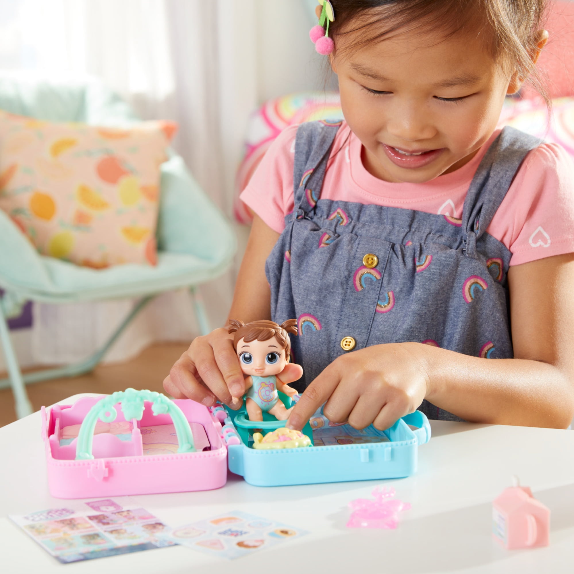 Baby Alive: Foodie Cuties Doll Playset with 10 Surprises