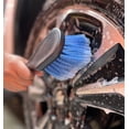 thumbnail image 3 of Cepillo Corto para Limpieza de Exteriores de Autos Major Wheel Mango Corto, 3 of 4