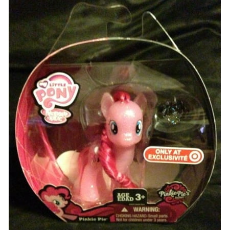 Friendship Is Magic Collection Princess Luna, Includes Princess Luna pony figure By My Little Pony