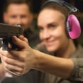 thumbnail image 3 of Orejeras rosadas Protección de seguridad auditiva Reducción de ruido, adecuadas para niños y adultos para campos de tiro, caza, carpintería y corte, 3 of 5