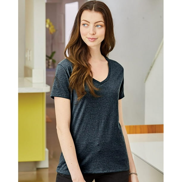 Hanes Perfect-T Women V-Neck T-Shirt Size up to 5XL - Walmart.com