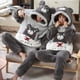 thumbnail image 1 of Conjuntos de pijamas para parejas para hombres y mujeres, ropa de dormir gruesa de invierno, ropa de dormir de dinosaurio de dibujos animados, amantes coreanos, ropa de casa suave y cálida, 1 of 4