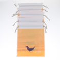 thumbnail image 4 of Bolsa de Maquillaje Macarena Portátil con Cordón Amarilla, 4 of 6