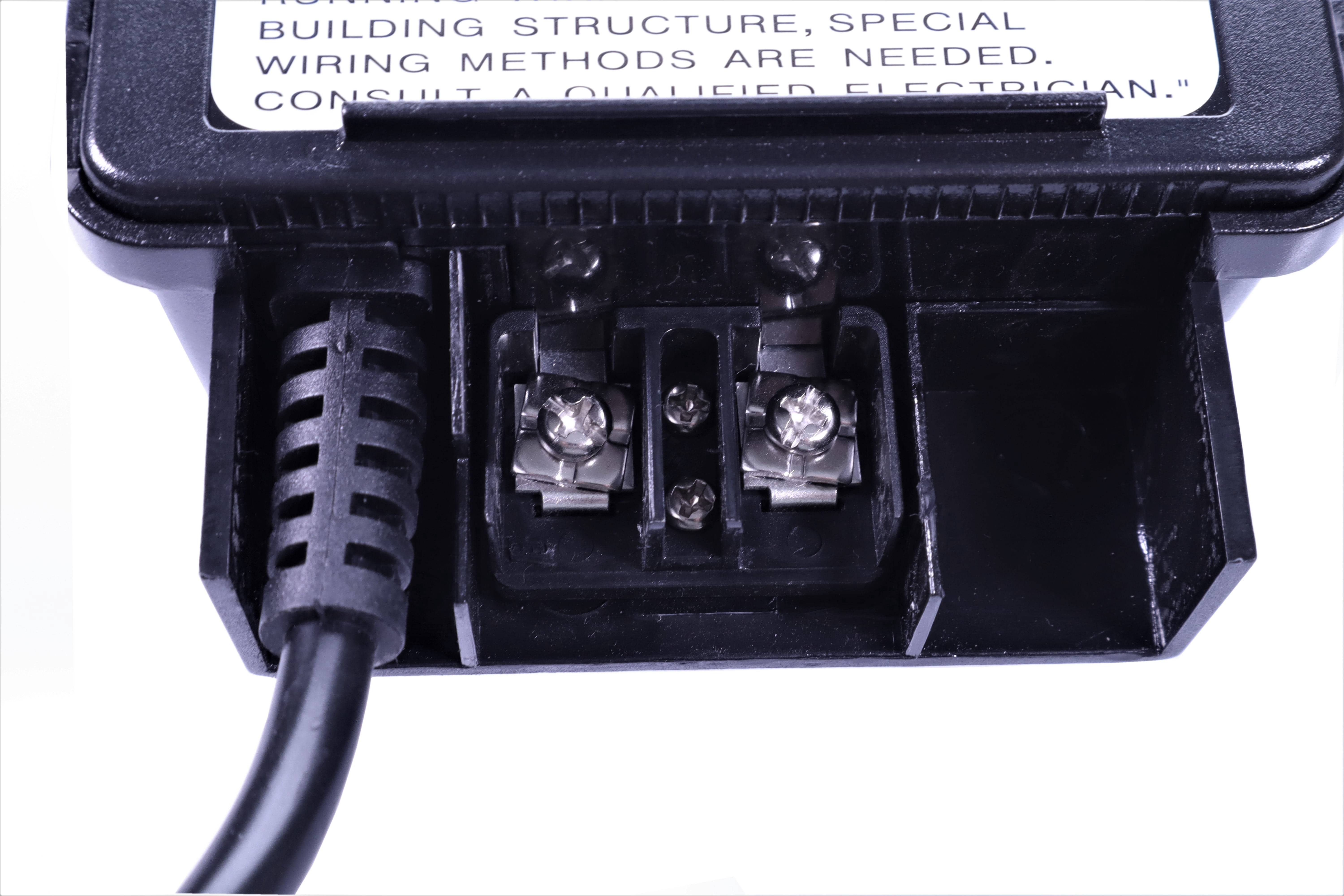 150 Watt 12V Landscape Lighting Transformer with Photocell
