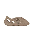 thumbnail image 3 of Sandalias originales Yeezy Foam Runner, zapatos clásicos para hombre y mujer, chanclas de playa de verano, chanclas casuales para exteriores, 3 of 4