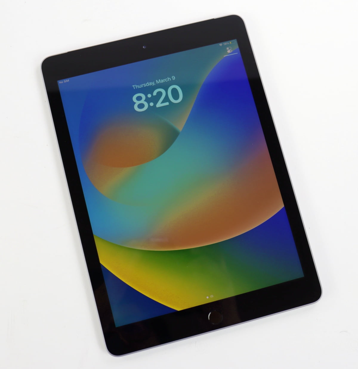 Restored Apple iPad 5 9.7