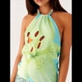 thumbnail image 4 of Top Corto Sin Mangas con Cuello Halter Y2K para Mujer, Estampado Floral, Espalda Abierta, Estilo Urbano de Verano Verde M, 4 of 10