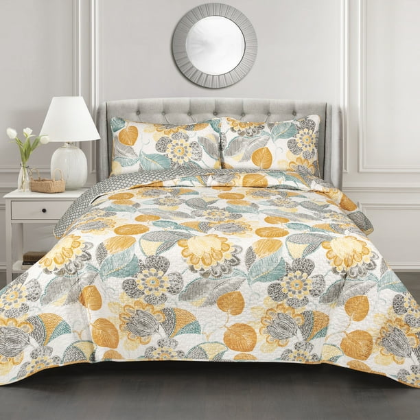 Lush Decor Layla Floral Cotton Lightweight Reversible Quilt, Full/Queen