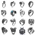 thumbnail image 1 of Juego de 16 anillos góticos punk de plata para hombres y mujeres, con diseño de rana, serpiente, mariposa, araña, ojo de animal, ajustable, estilo gótico, apilables., 1 of 5