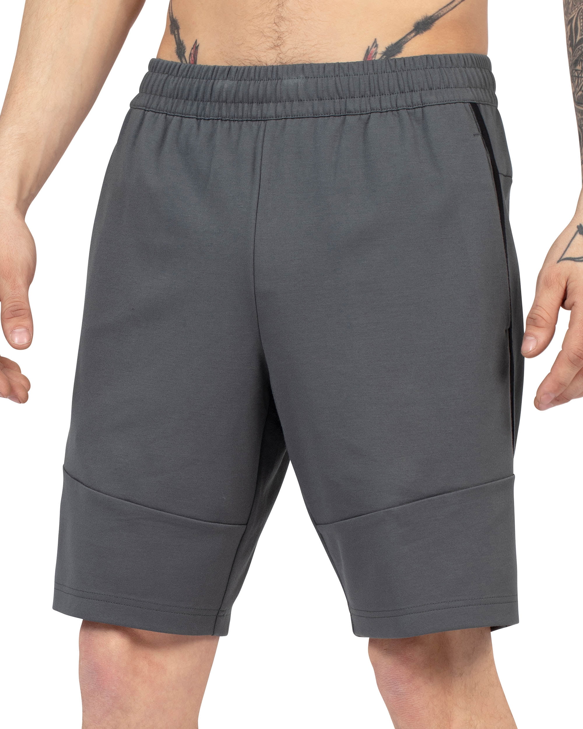 Essentials Men's Slim-fit 9 Inseam Stretch 5-Pocket Short 