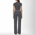 thumbnail image 4 of Conjunto de 2 piezas para mujer: top corto de manga corta y pantalones rectos, estilo deportivo informal, tallas reales para primavera/verano, 4 of 6