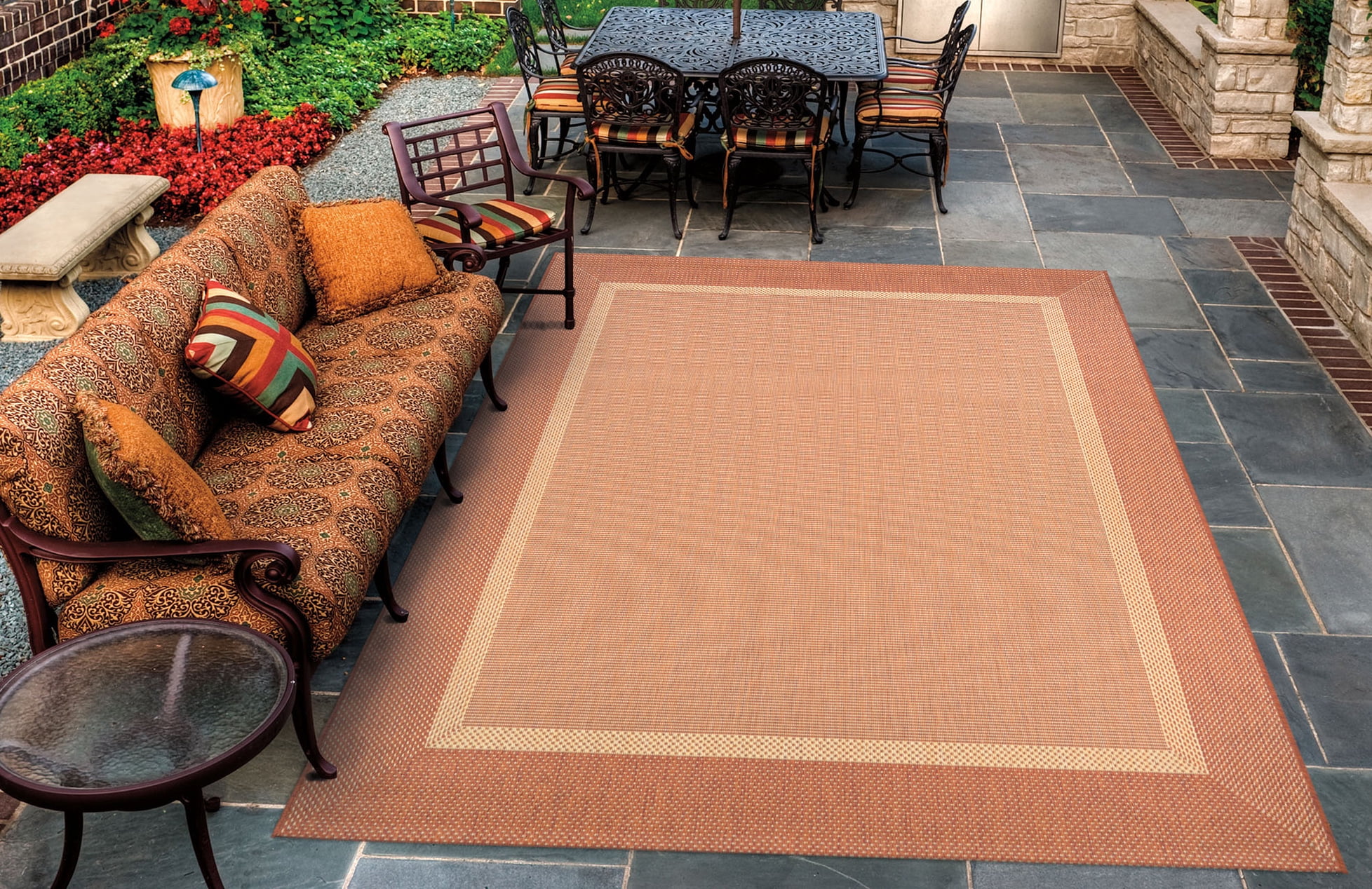 Couristan 8.5' Bordered Indoor Outdoor Round Area Throw Rug - Orange and Beige