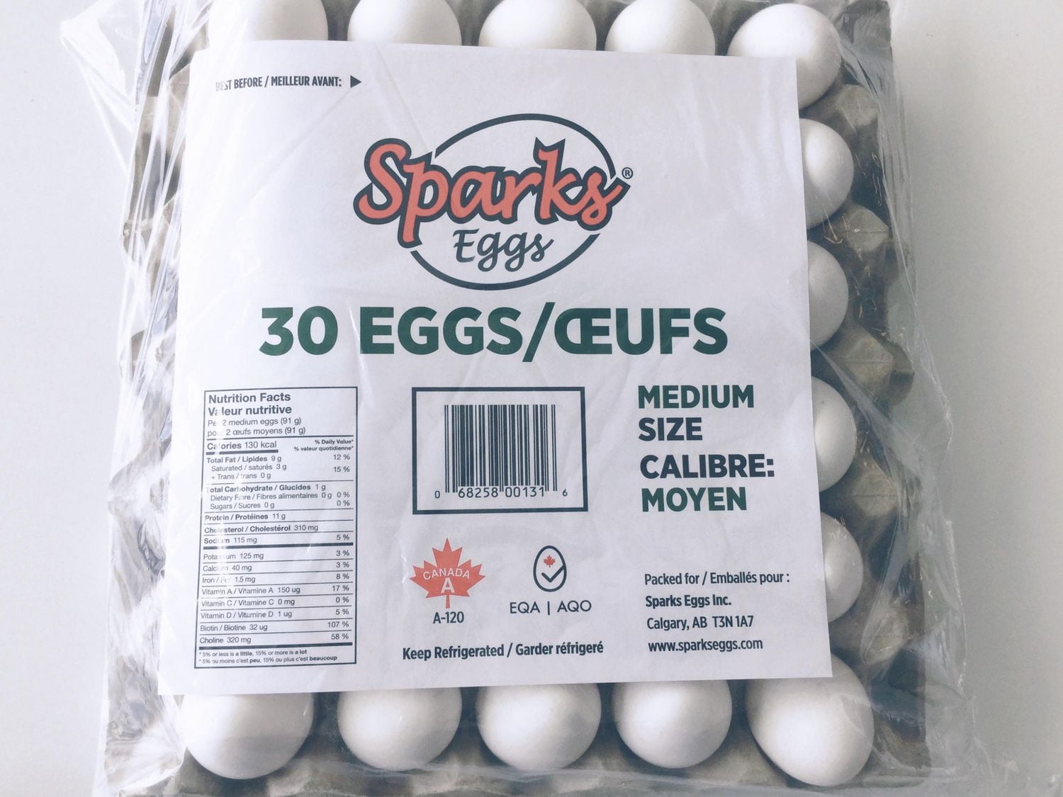 Sparks White Eggs 30 Pack Medium