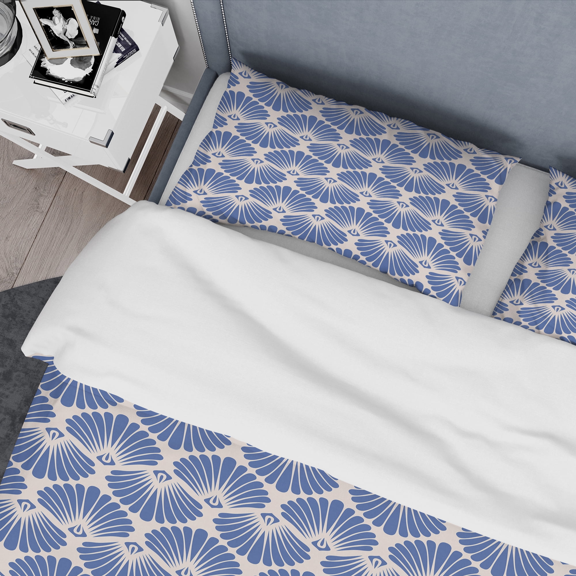 Designart 'Retro Blue Waves' Mid-Century Modern Duvet Cover Set