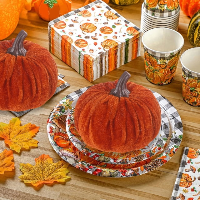Calabaza de Tela de Terciopelo Dorado para Decoración de Escritorio, Ideal para Halloween y Acción de Gracias | Naranja | 8 X 7 X 7 Cm | Peluche Ligero y Suave | Decoración para Fiestas y Celebracion