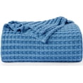 thumbnail image 1 of Manta Utopia Bedding de algodón con forma de gofre, 300 g/m², madera de cuña, 90 x 90, 1 of 8