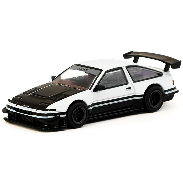Toyota Sprinter Trueno AE86 Widebody RHD White and Black with