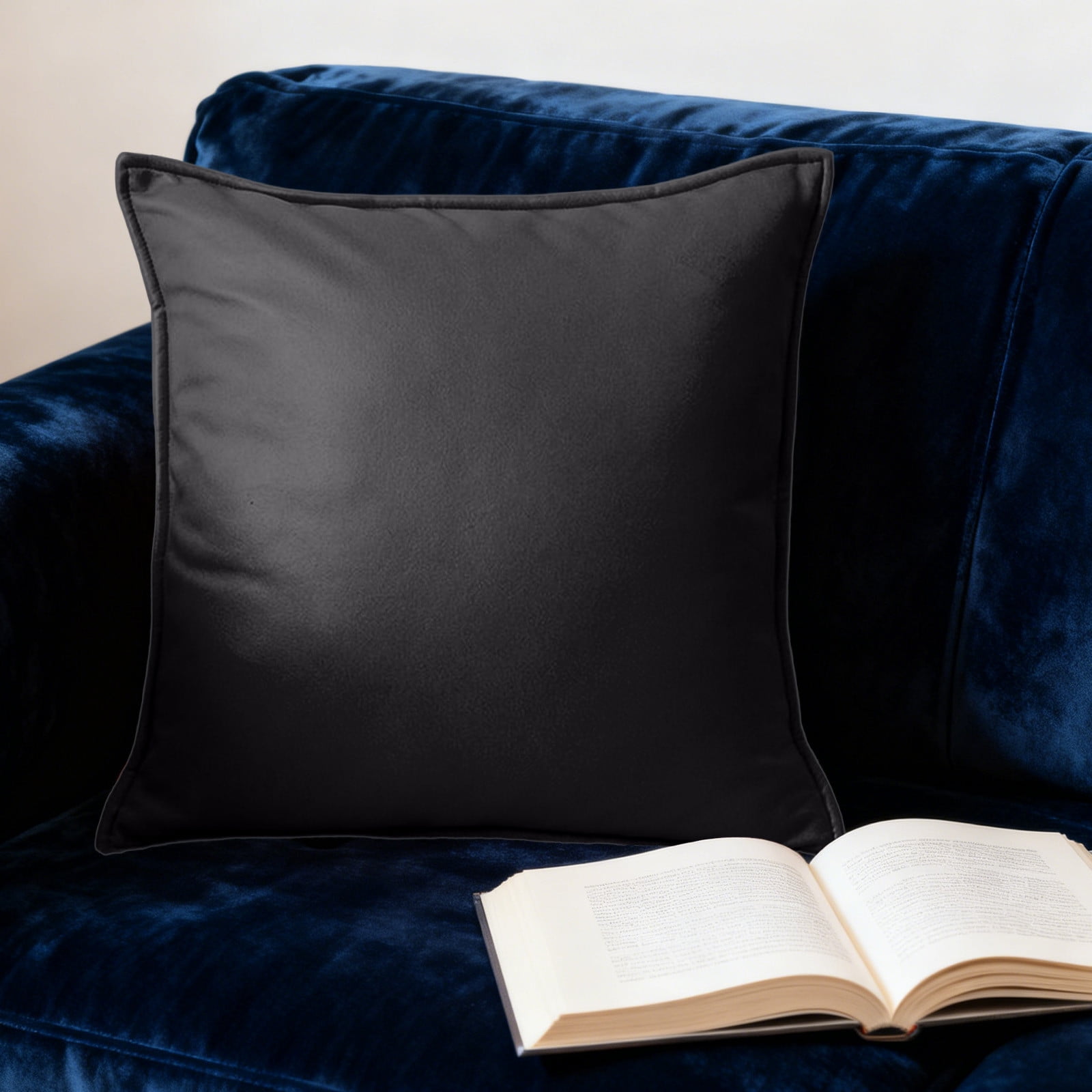 Btomtd Solid Color Sofa Pillows 18 x 18, Breathable Couch Pillows and Bed Cushions, Decorative Throw Pillows for Living Room, Bedroom or Outdoor Use, Size 18" x 18", Black