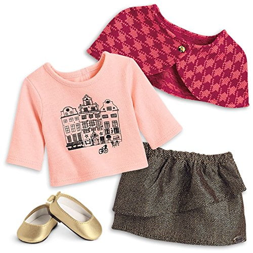 american girl sightseeing outfit