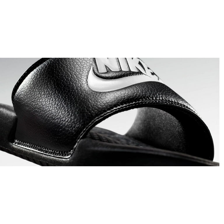 Nike benassi hotsell slides size 11