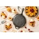 thumbnail image 3 of Hierro fundido presazonado Dolly Parton de Skillet Lodge, 26 cm, 3 of 7