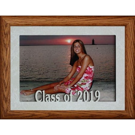 5X7 Jumbo ~ Class Of 2019 Landscape Picture Frame ~ Laser Cream Marbled Matboard With Hardwood Frame (Best Landscape Photos 2019)