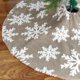 thumbnail image 2 of Falda de árbol de Navidad de copo de nieve de felpa, nuevas decoraciones navideñas, 90CM, falda blanca para árbol de Navidad, 2 of 4