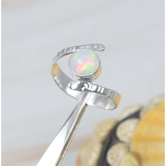 Natural Ethiopian Opal Gemstone Ring 925 Sterling Silver Ring Wedding Gift For Him