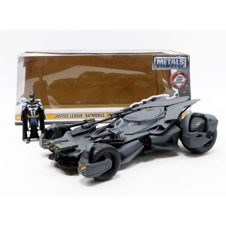 Jada 1:24 Justice League Batmobile with Batman Figure - DC