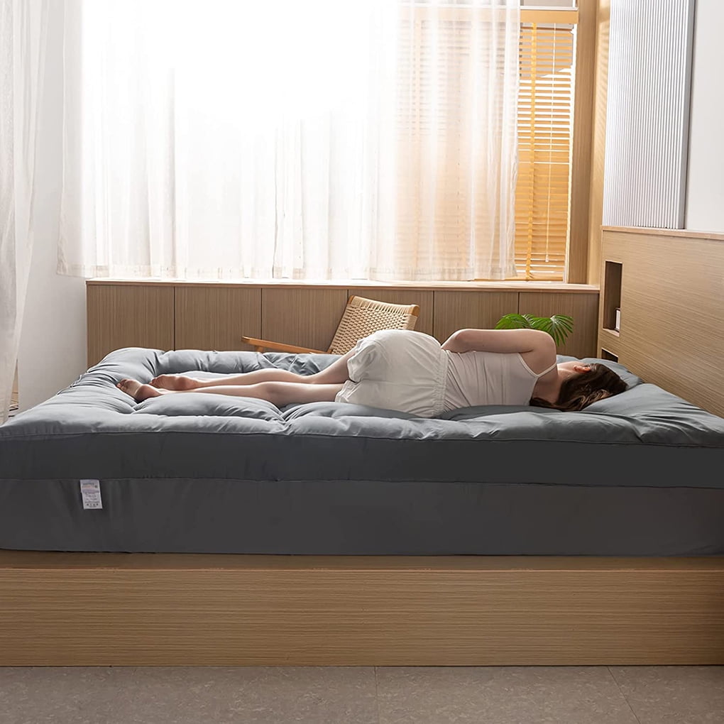 Extra thick Queen Size pillow top mattress topper with deep pocket from